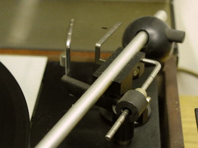 008.jpg (15387 bytes)
